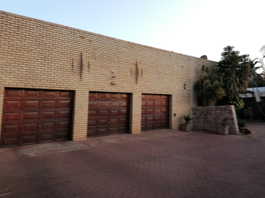 5 Bedroom Property for Sale in Welgelegen Limpopo