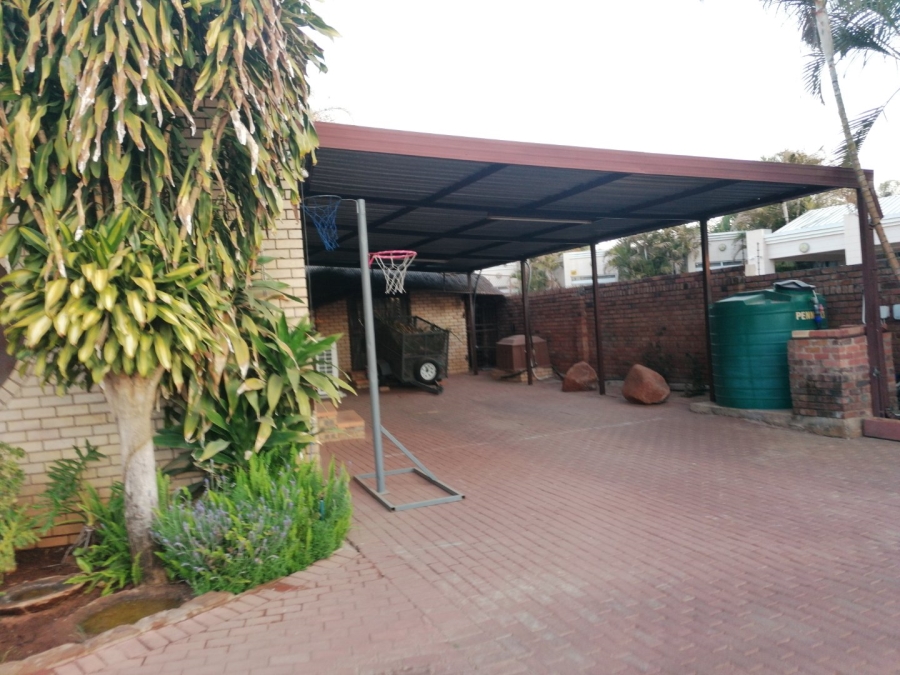 5 Bedroom Property for Sale in Welgelegen Limpopo