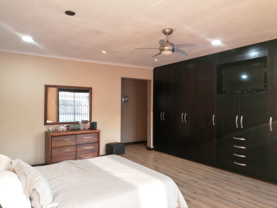 5 Bedroom Property for Sale in Welgelegen Limpopo