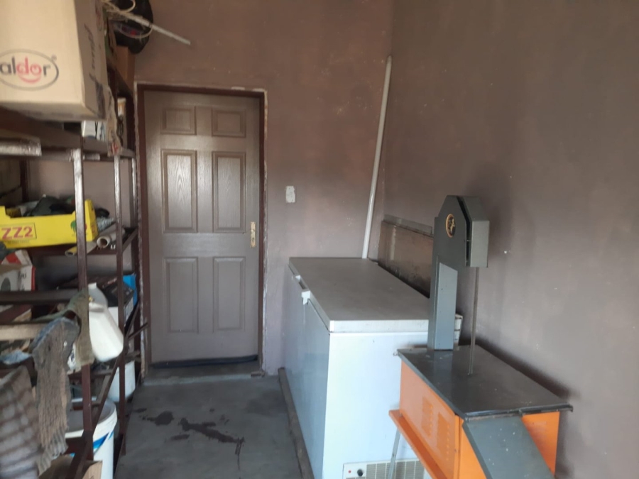 Commercial Property for Sale in Leeukuil AH Limpopo