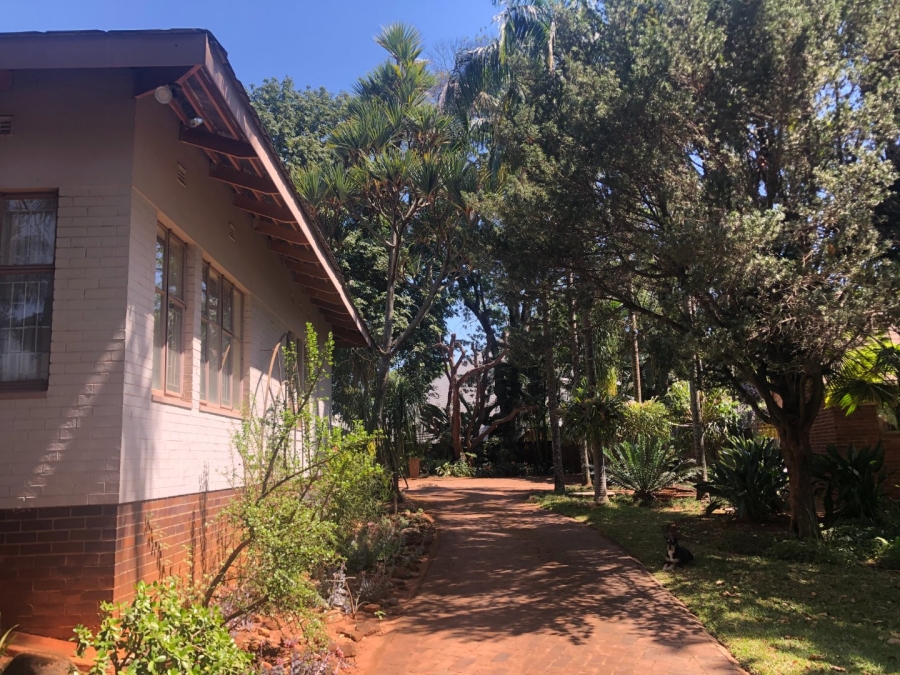 6 Bedroom Property for Sale in Fauna Park Limpopo