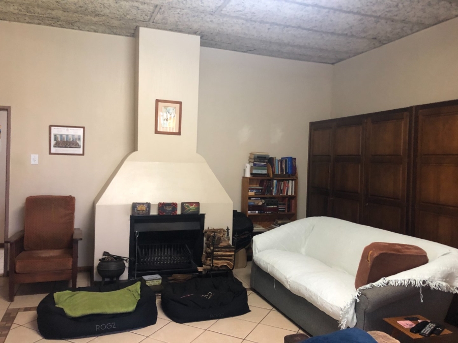 6 Bedroom Property for Sale in Fauna Park Limpopo