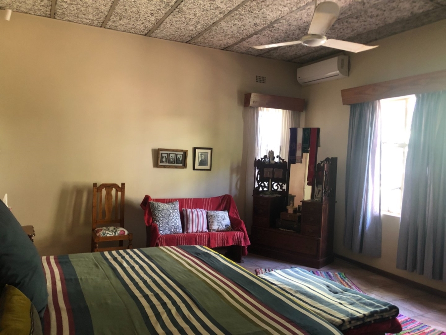 6 Bedroom Property for Sale in Fauna Park Limpopo