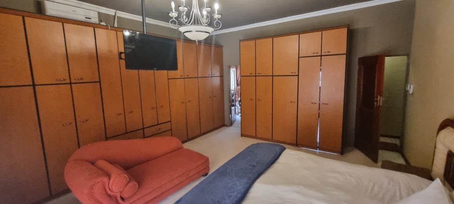 8 Bedroom Property for Sale in Sterpark Limpopo