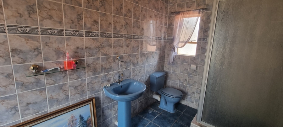 8 Bedroom Property for Sale in Sterpark Limpopo