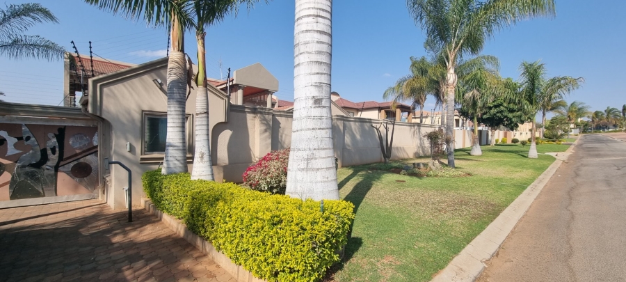8 Bedroom Property for Sale in Sterpark Limpopo