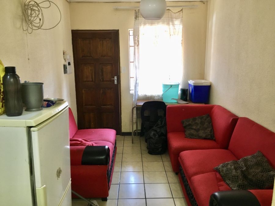 2 Bedroom Property for Sale in Polokwane Central Limpopo