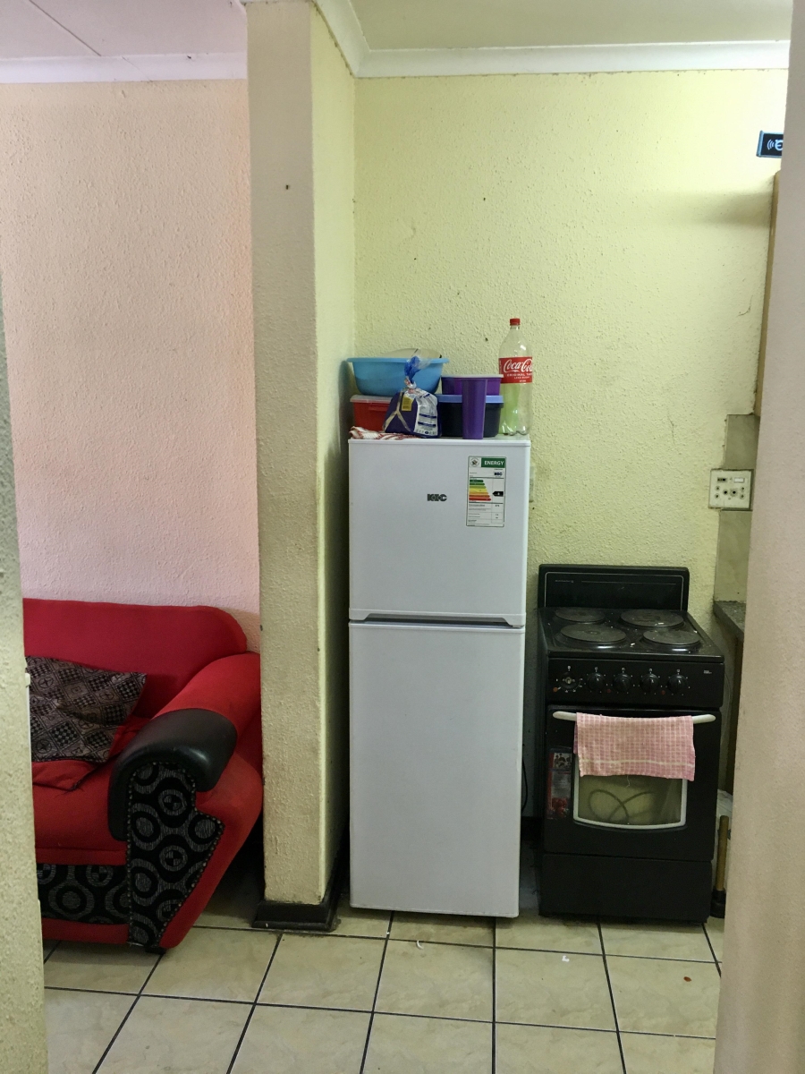 2 Bedroom Property for Sale in Polokwane Central Limpopo