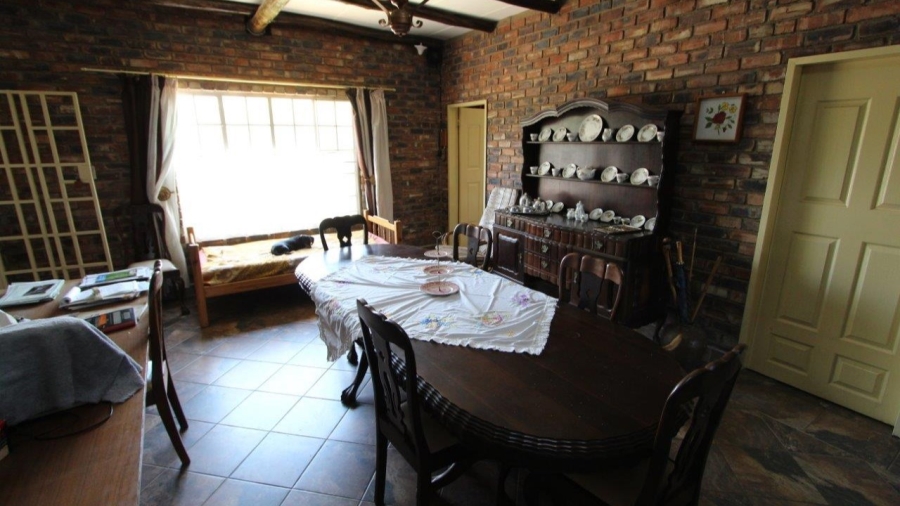 5 Bedroom Property for Sale in Modimolle Limpopo