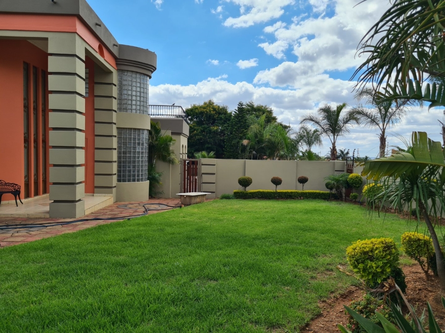 6 Bedroom Property for Sale in Sterpark Limpopo