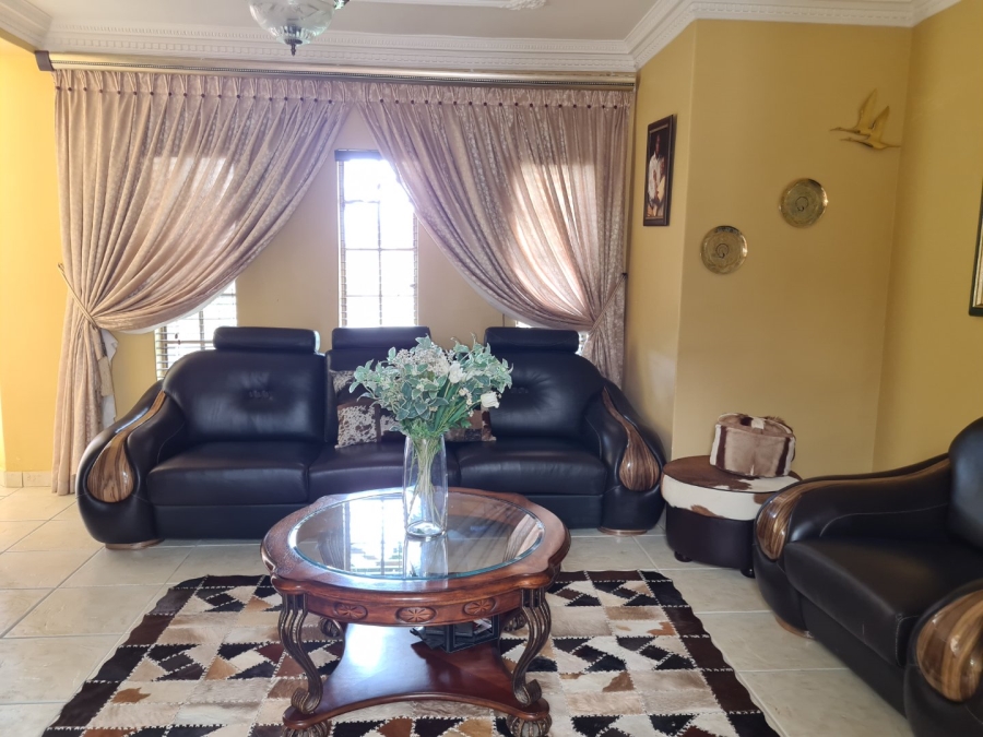 6 Bedroom Property for Sale in Sterpark Limpopo