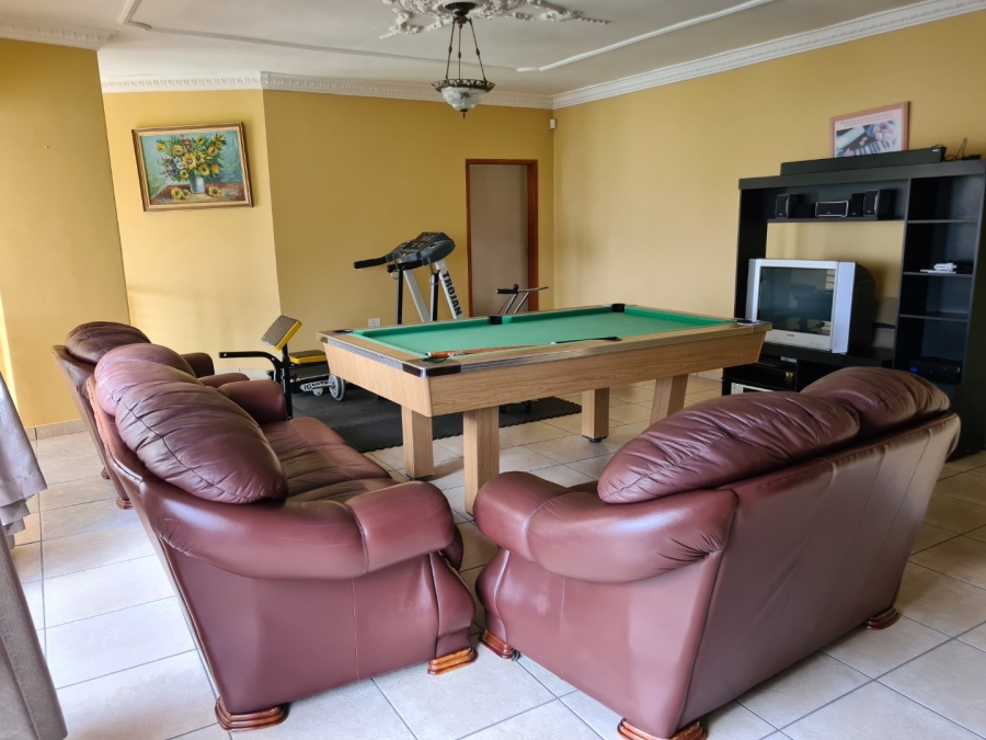 6 Bedroom Property for Sale in Sterpark Limpopo