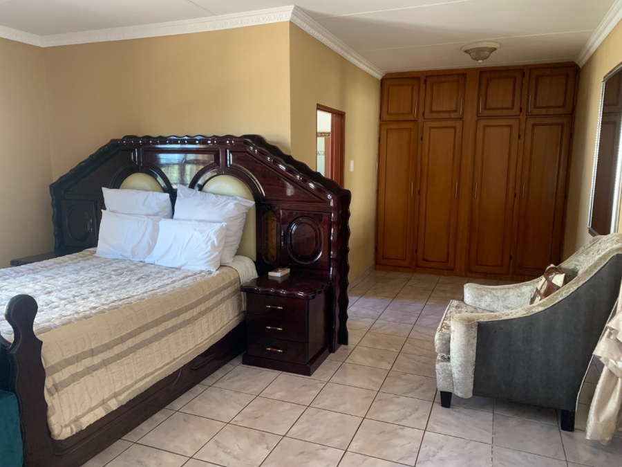5 Bedroom Property for Sale in Aquapark Limpopo