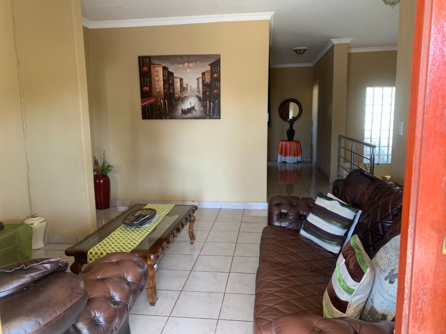 5 Bedroom Property for Sale in Aquapark Limpopo