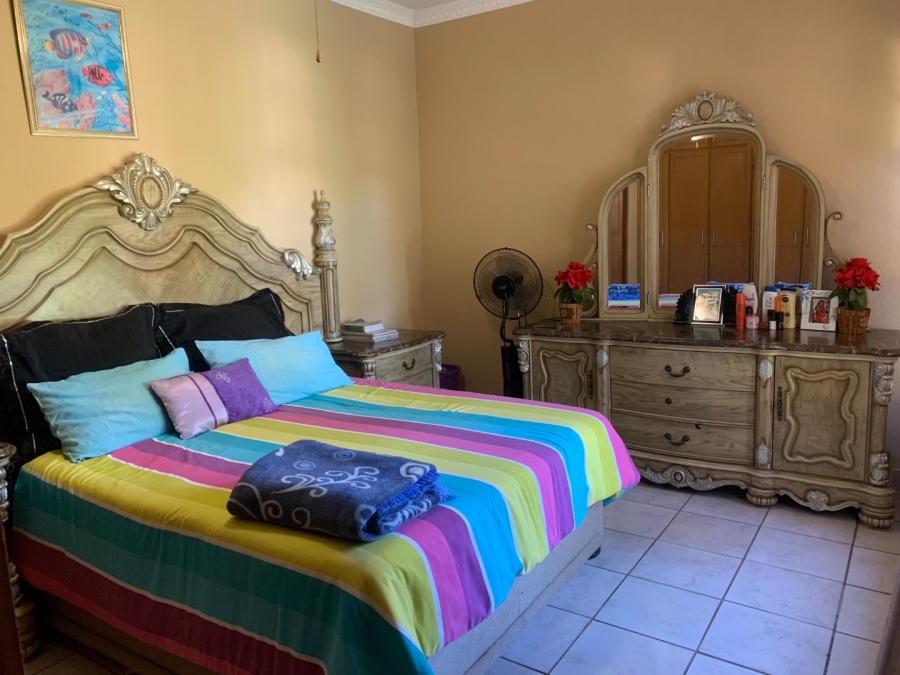 5 Bedroom Property for Sale in Aquapark Limpopo
