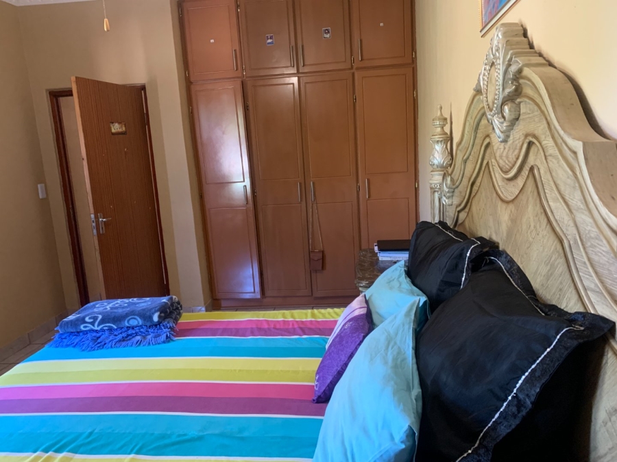 5 Bedroom Property for Sale in Aquapark Limpopo