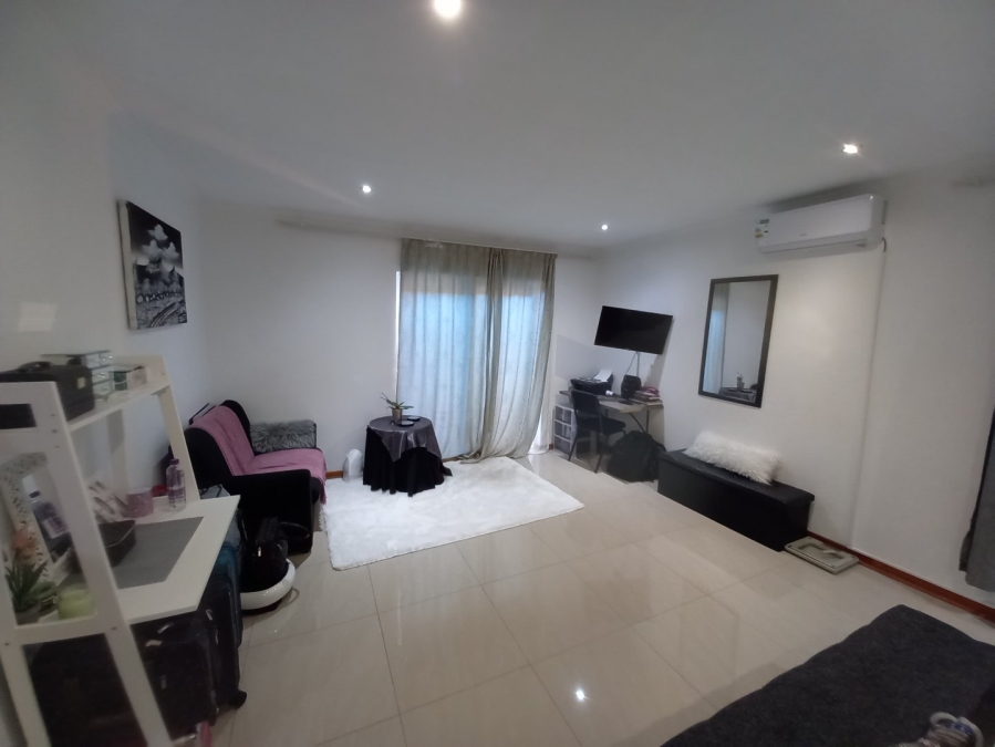 3 Bedroom Property for Sale in Fauna Park Limpopo