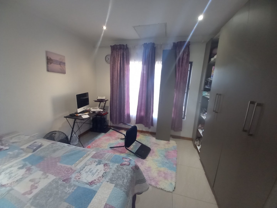3 Bedroom Property for Sale in Fauna Park Limpopo