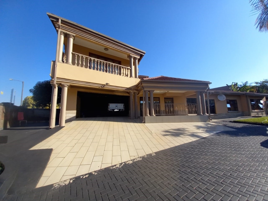 4 Bedroom Property for Sale in Aquapark Limpopo