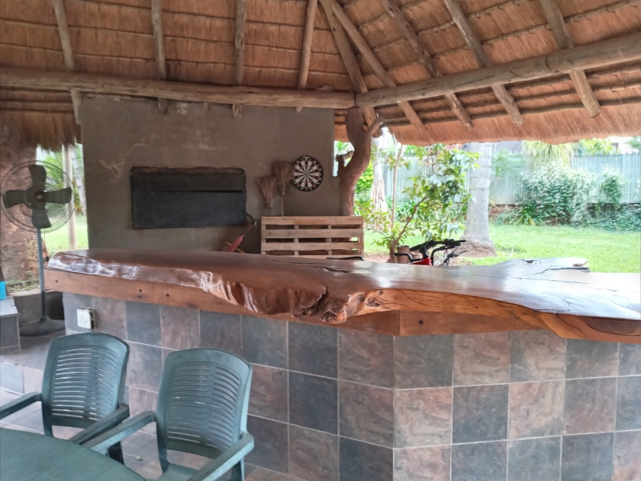 6 Bedroom Property for Sale in Aquapark Limpopo