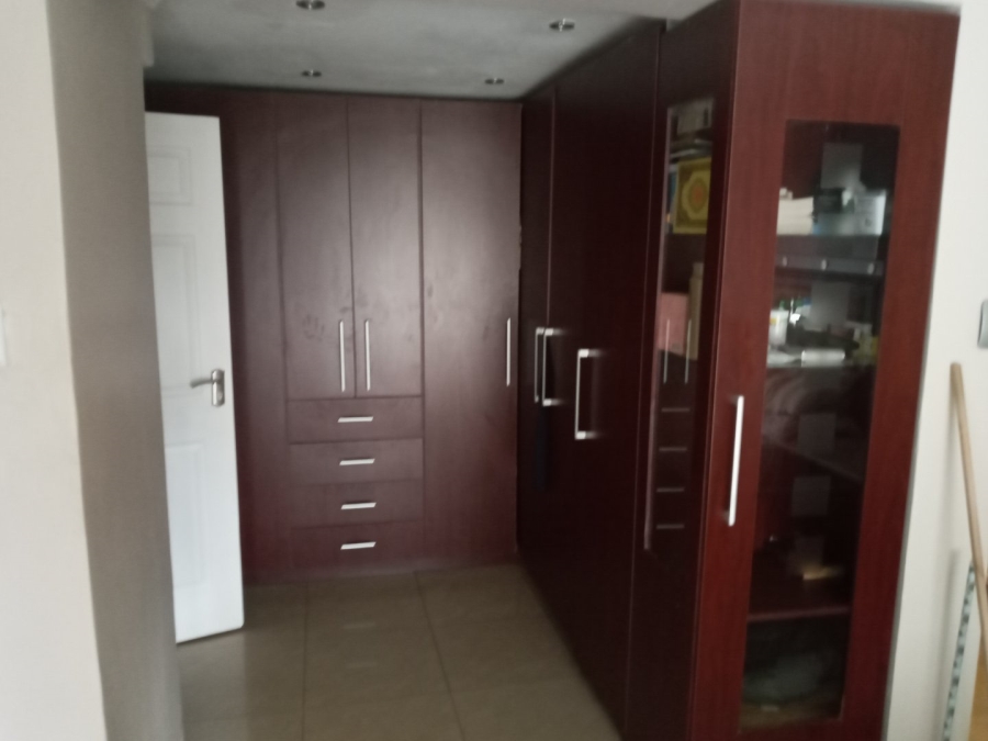 6 Bedroom Property for Sale in Aquapark Limpopo