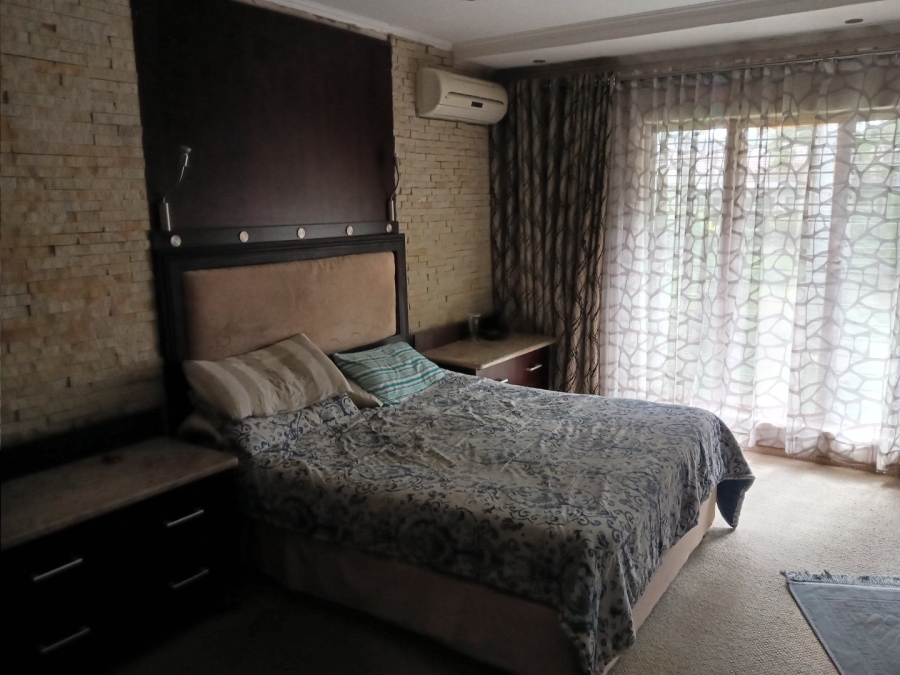 6 Bedroom Property for Sale in Aquapark Limpopo