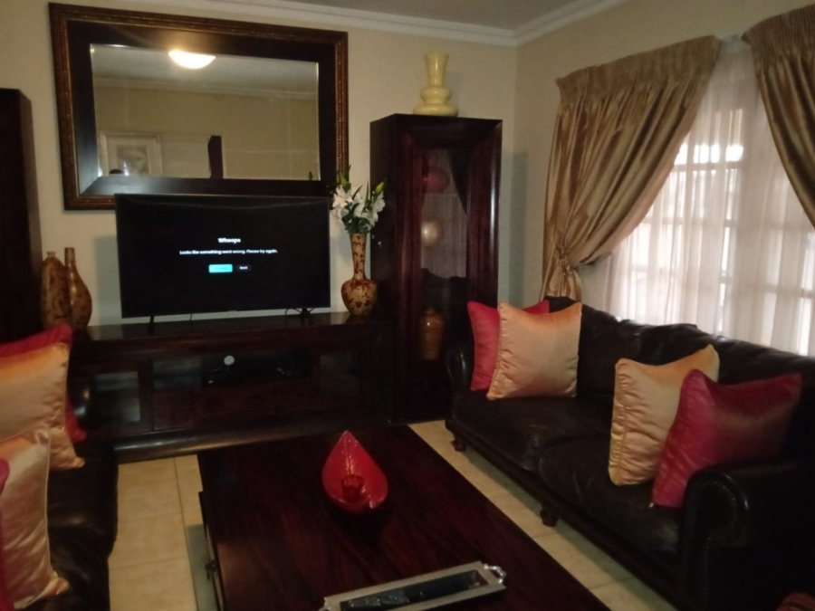 5 Bedroom Property for Sale in Aquapark Limpopo