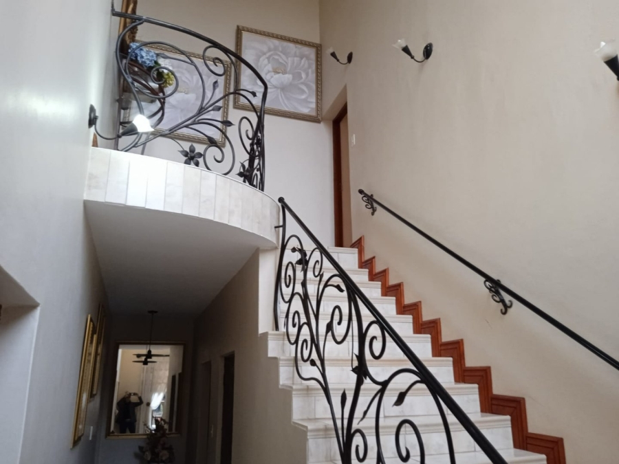 5 Bedroom Property for Sale in Aquapark Limpopo