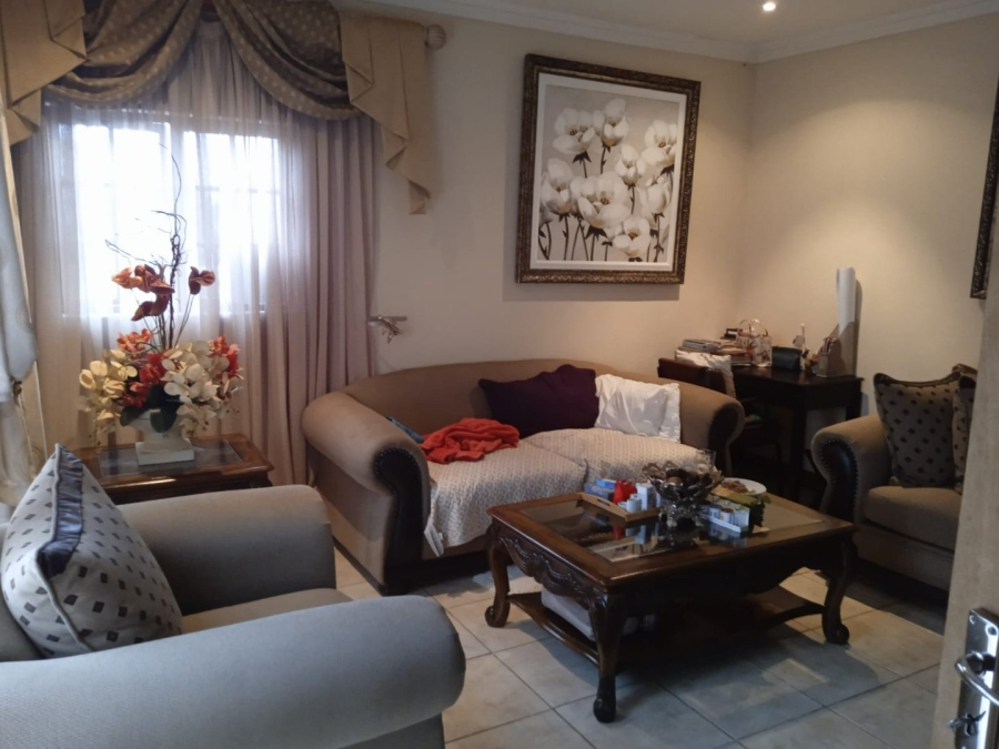 5 Bedroom Property for Sale in Aquapark Limpopo