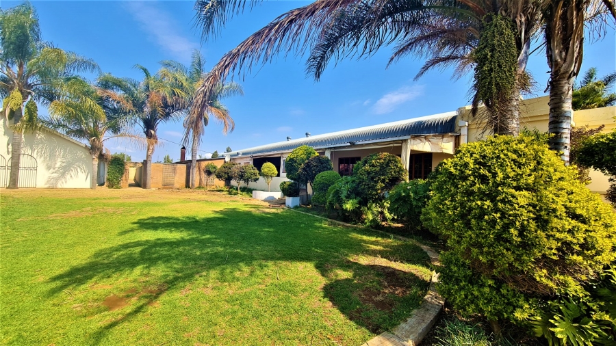 Commercial Property for Sale in Dalmada A H Limpopo