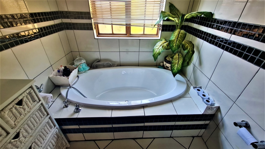 Commercial Property for Sale in Dalmada A H Limpopo