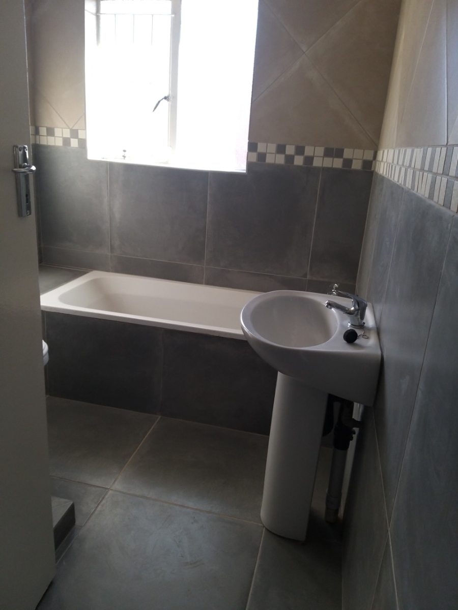 To Let  Bedroom Property for Rent in Polokwane Central Limpopo