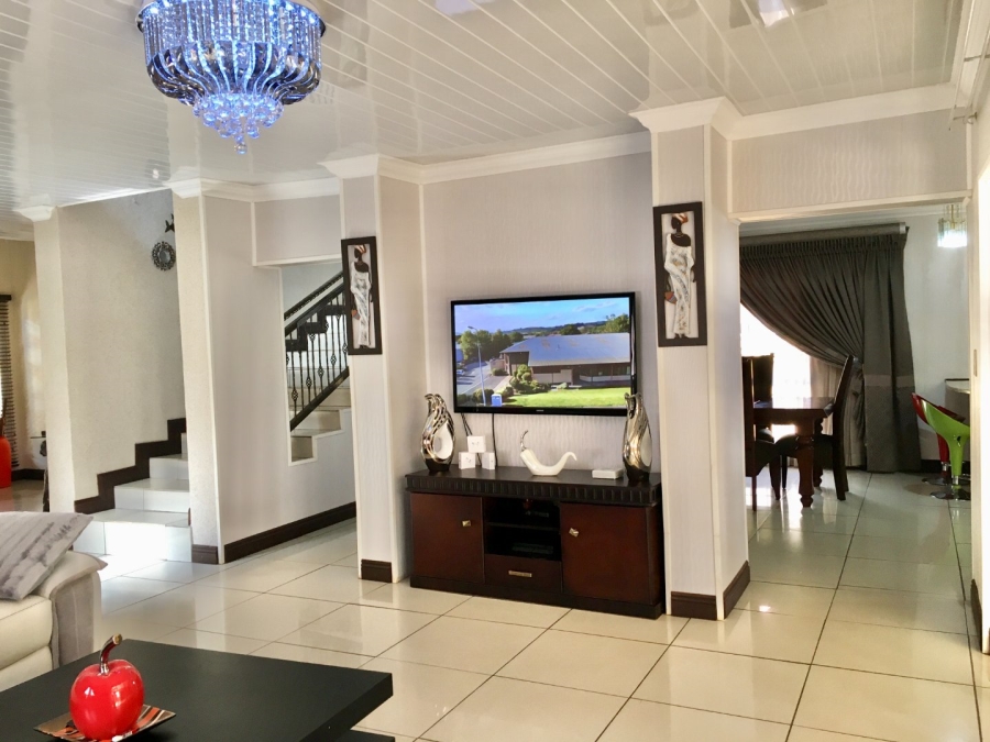 5 Bedroom Property for Sale in Serala View Limpopo