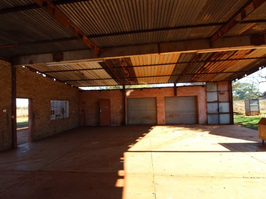 7 Bedroom Property for Sale in Modimolle Limpopo