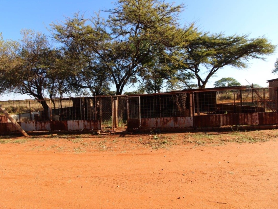 7 Bedroom Property for Sale in Modimolle Limpopo