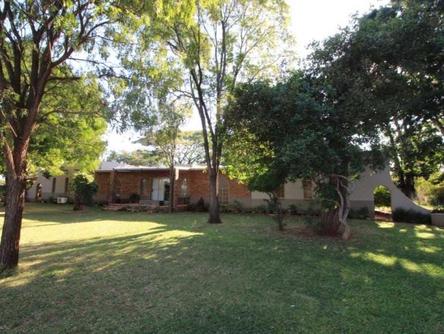 7 Bedroom Property for Sale in Modimolle Limpopo