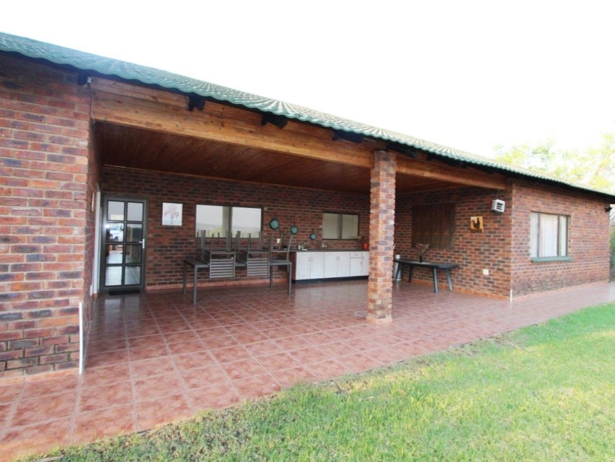7 Bedroom Property for Sale in Modimolle Limpopo