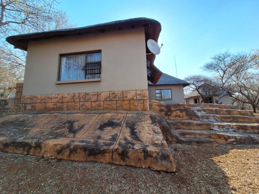 9 Bedroom Property for Sale in Koedoeskop Limpopo