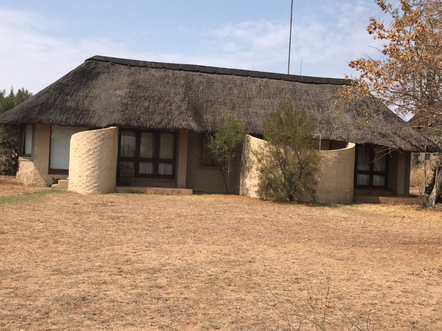 5 Bedroom Property for Sale in Zebula Golf Estate Limpopo