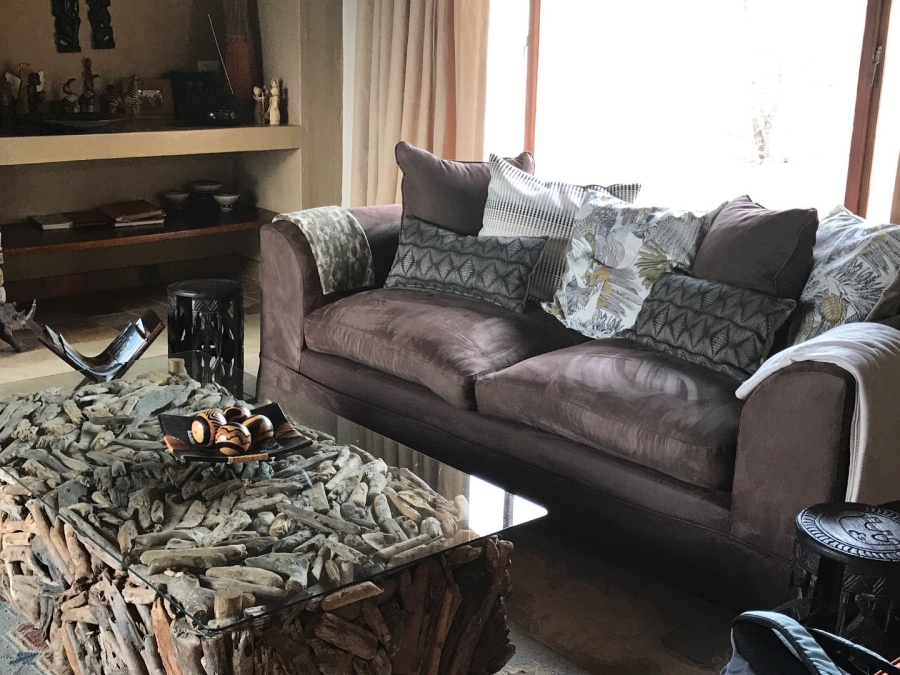5 Bedroom Property for Sale in Zebula Golf Estate Limpopo