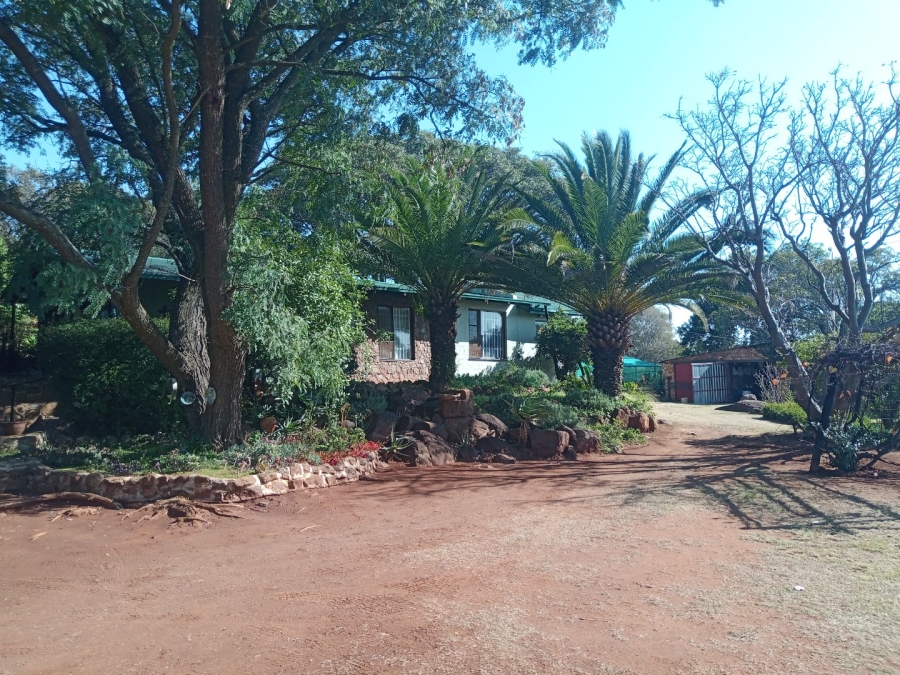Commercial Property for Sale in Roossenekal AH Limpopo
