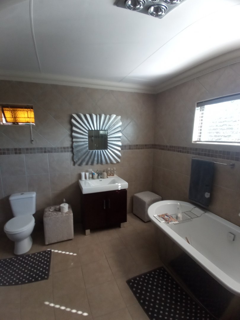 Commercial Property for Sale in Roossenekal AH Limpopo