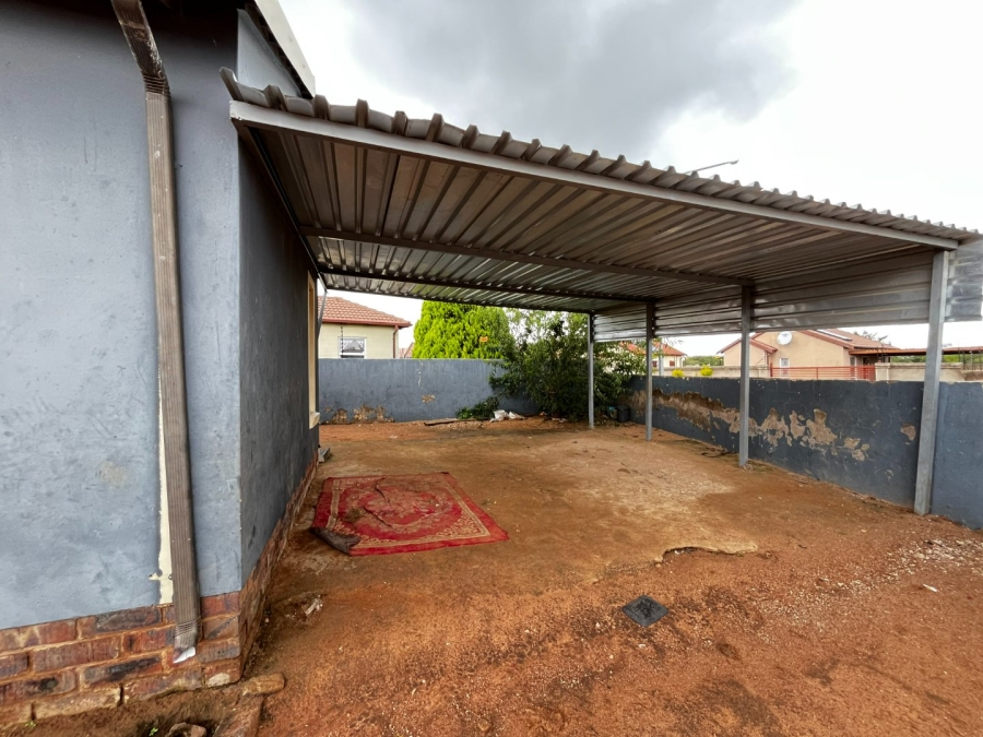 3 Bedroom Property for Sale in Southern Gateway Limpopo