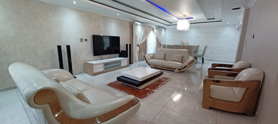 5 Bedroom Property for Sale in Eagles Crest Limpopo