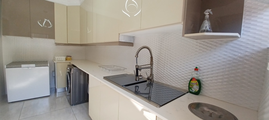 5 Bedroom Property for Sale in Eagles Crest Limpopo