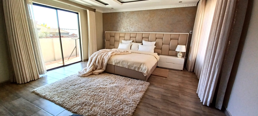 5 Bedroom Property for Sale in Eagles Crest Limpopo