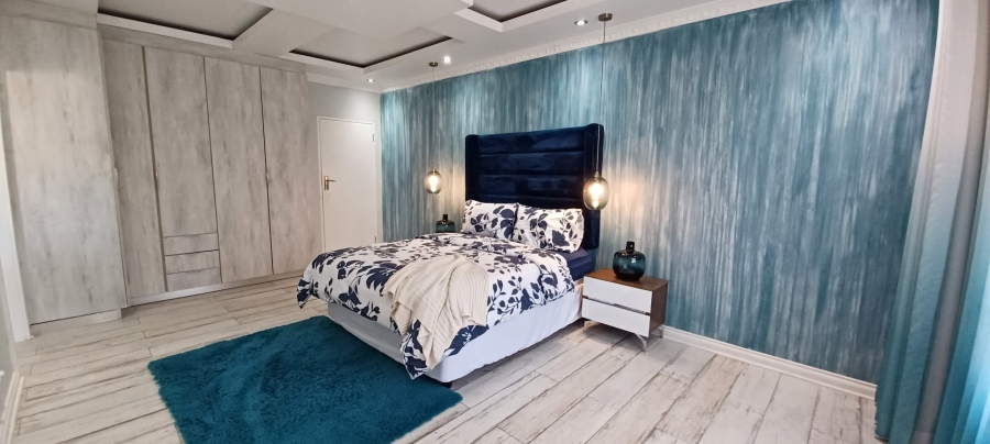 5 Bedroom Property for Sale in Eagles Crest Limpopo