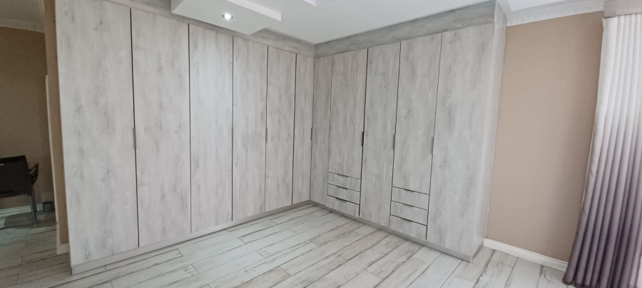 5 Bedroom Property for Sale in Eagles Crest Limpopo