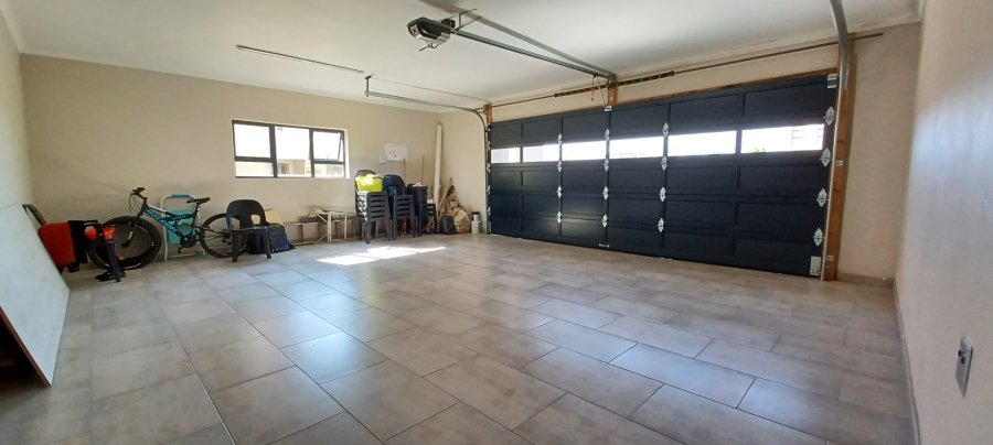 5 Bedroom Property for Sale in Eagles Crest Limpopo