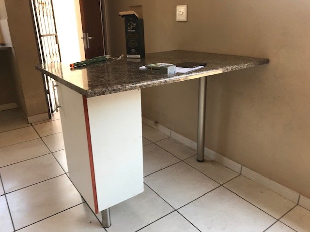 To Let 2 Bedroom Property for Rent in Moregloed Limpopo